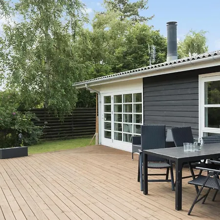 3 Bedroom In Holiday home *