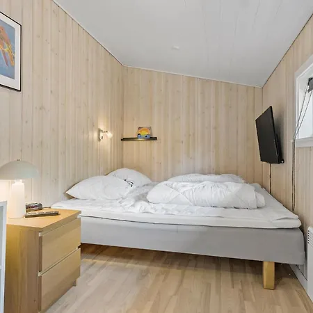 3 Bedroom In Store Fuglede
