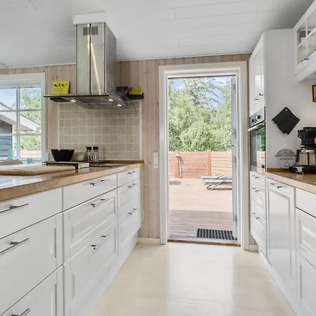 3 Bedroom In *