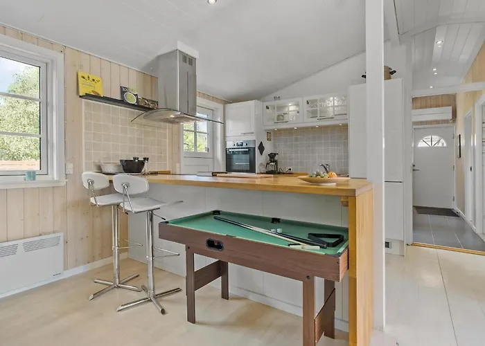 Holiday home 3 Bedroom In Store Fuglede