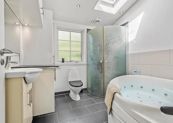 Holiday home 3 Bedroom In *